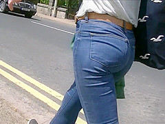 Candid ass teens 18+